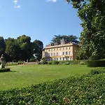Chateau De Longsard *
